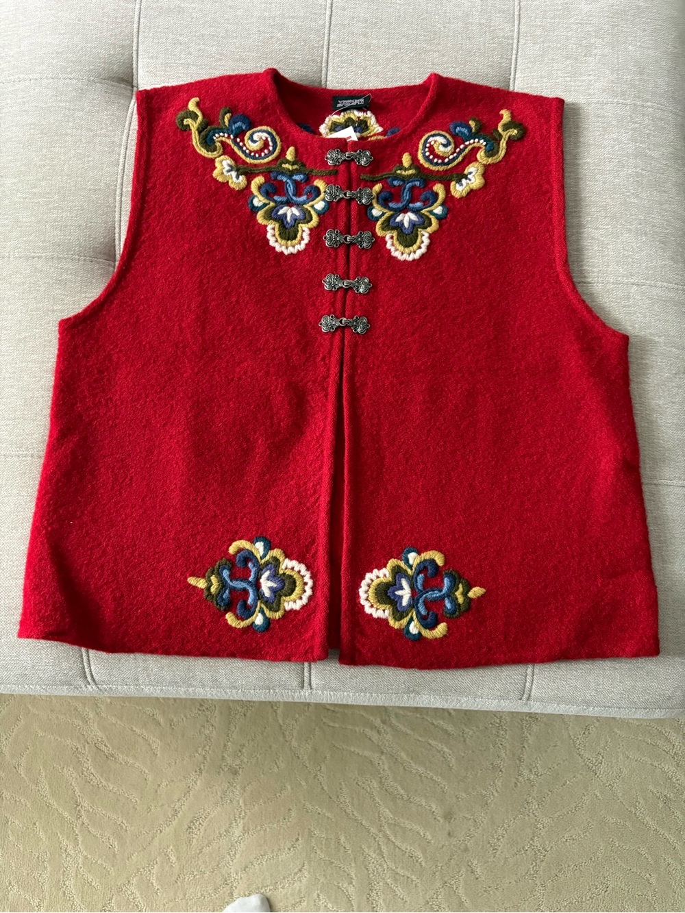 Red Embroidered Wool Vest with Decorative Clasps - Vrikke of Norway